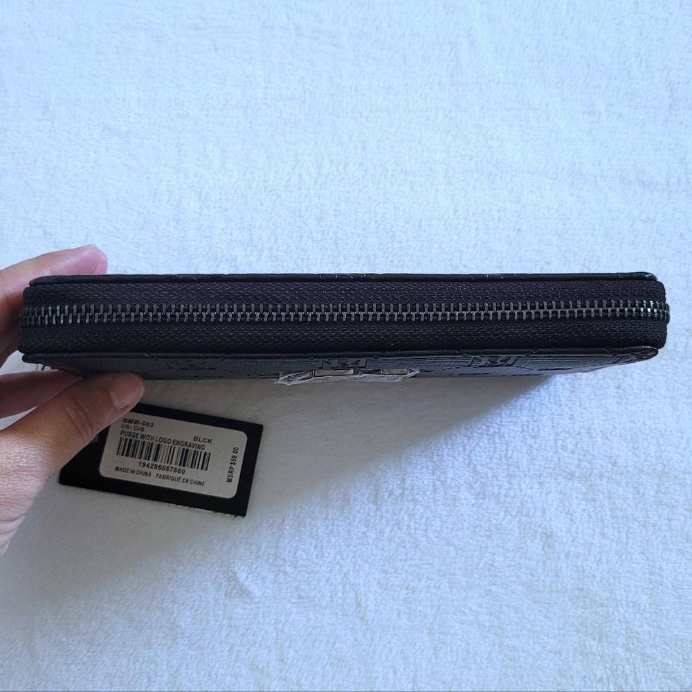 Badgley Mischka Black🖤 Debossed Logo Wallet - NWT - Picture 6 of 16
